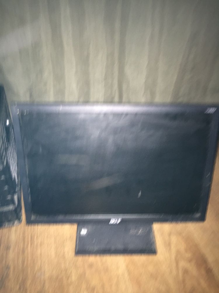 Acer 19” Monitor Model V193w