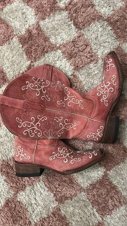 Pink Cowboy Boots with White Embroidery