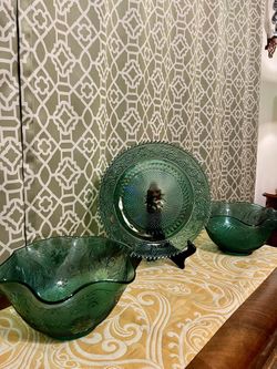 Vintage Tiara Sandwich Pattern Glass Set