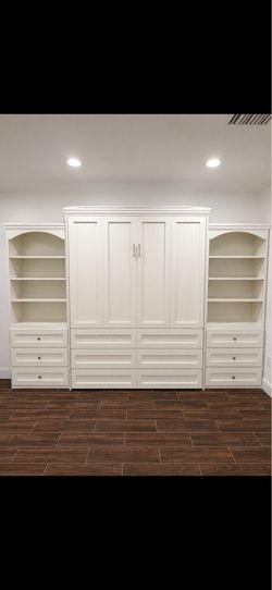 Murphy bed