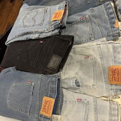 Boys Levi’s Size 20