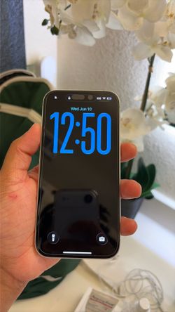 iphone 16 white at&t carrier