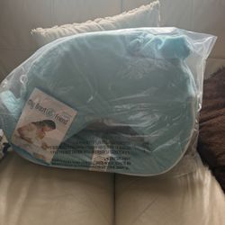 My Brest Friend Nursing Pillow