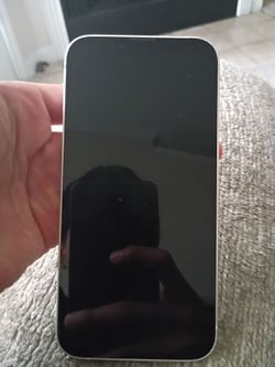 iPhone 13 in awesome condition