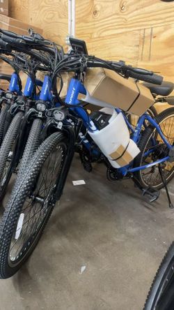 G26 749W Peak Motor Adult Electric Bike - 55-Mile Range, 20 MPH, Blue (Plug-In)