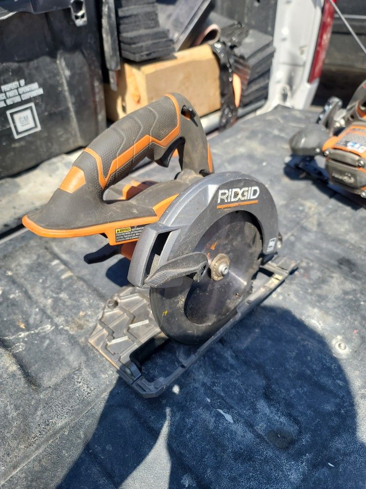 Ridgid Saw