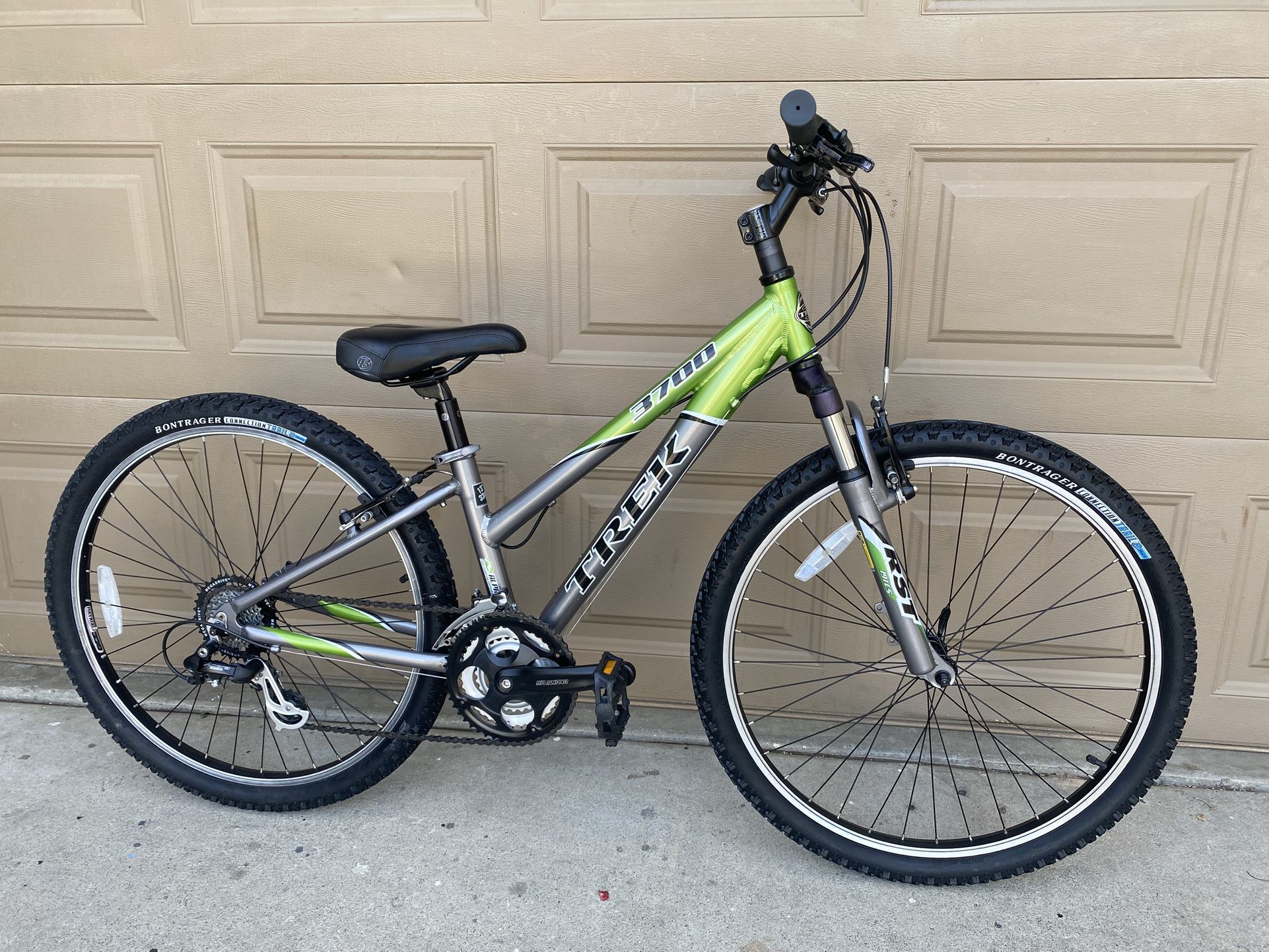 Trek 3700 Mountain Bike