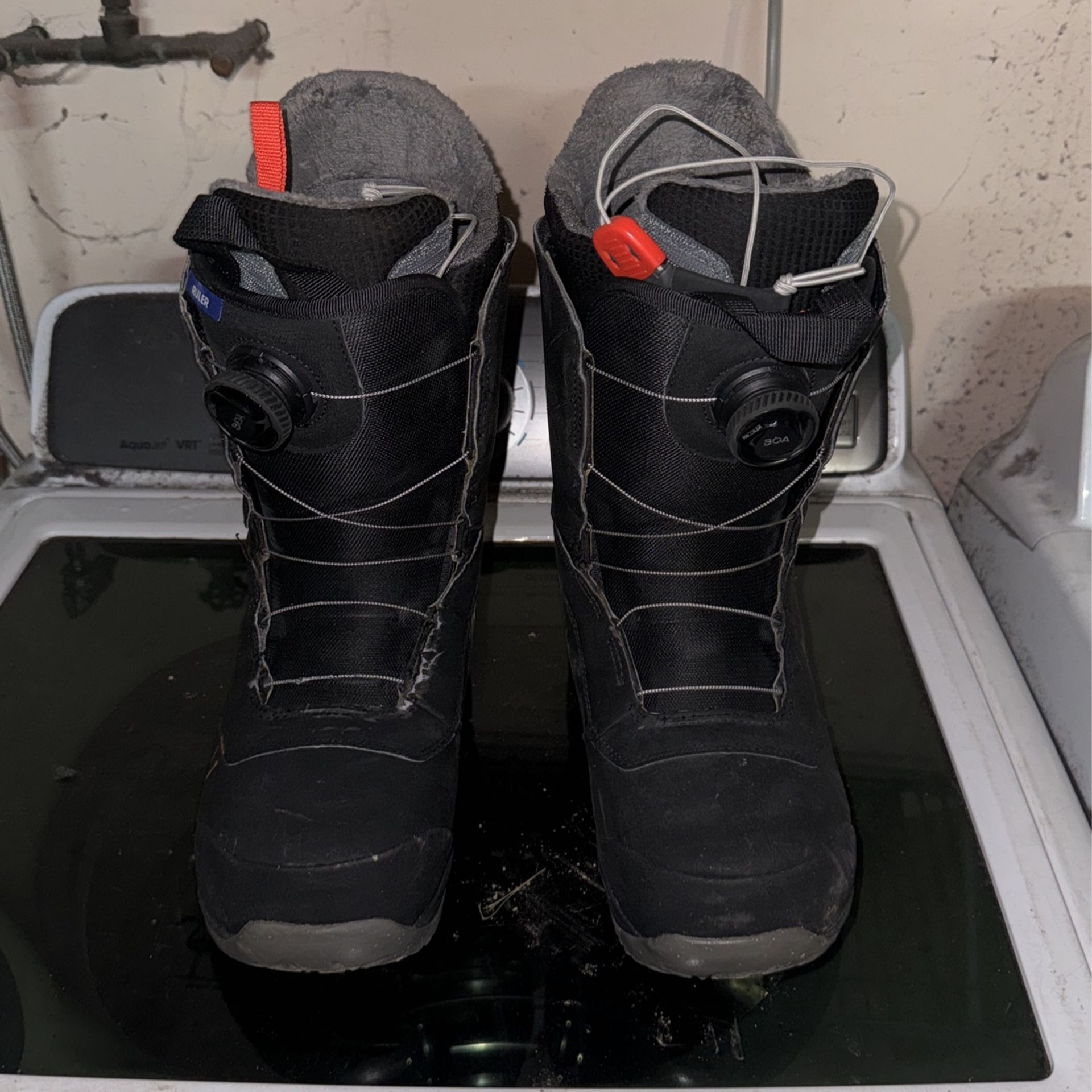 Size 10 Burton Double Boa Snowboaeding Boots