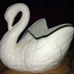 Swan Planter 