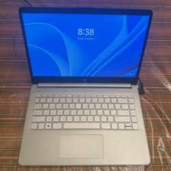 HP - 14" Laptop - Intel Pentium Silver - 4GB Memory - 128GB SSD - Natural Silver 