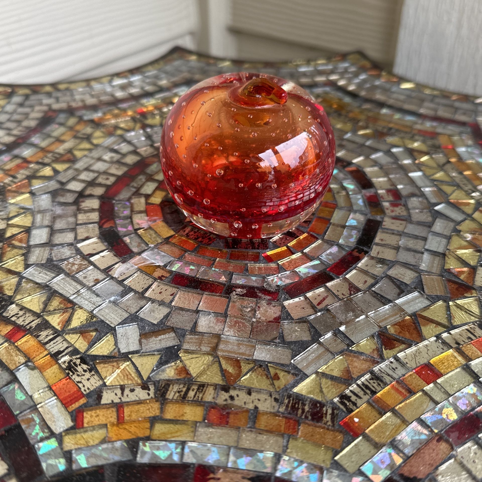 Beautiful Glass Apple Paperweight