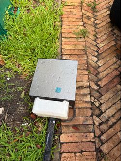 Garage door opener