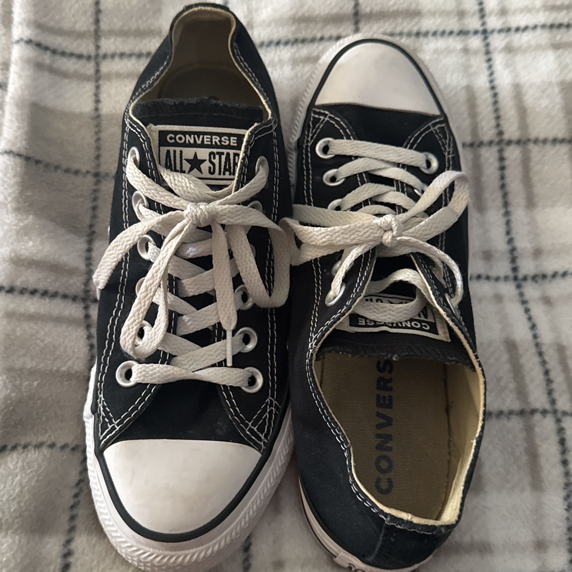 Converse Chuck Taylor Low Top Sneakers BLACK WOMENS 7