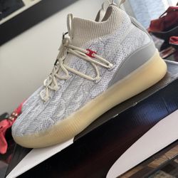 Puma - Clyde Court - POE - $99.99/OBO