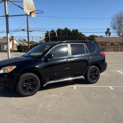 2008 Toyota Rav 4 $4995