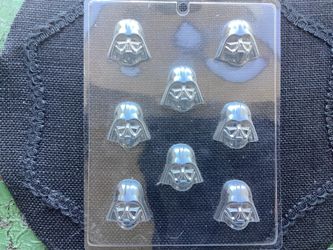 Star Wars Darth Vader Chocolate Mold 8 Wells For Candy Cake Decorations