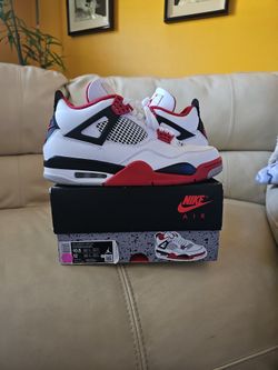 Air Jordan 4 Retro 