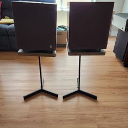 Stereo Speakers