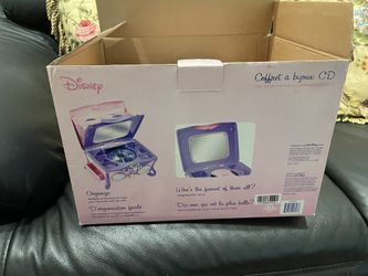 disney cd player / jewelry box