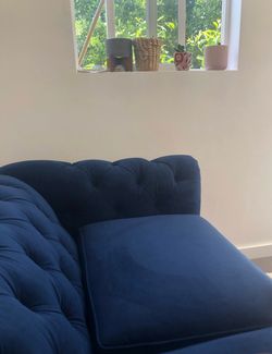 West Elm Chesterfield Roll-Arm Sleeper Sofa - Blue Performance Velvet