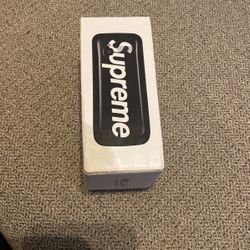 SUPREME BLU SMARTPHONE