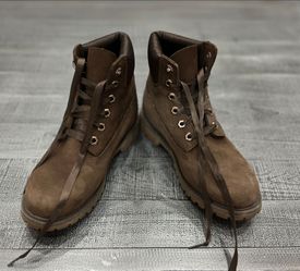🥾 Timberland Women’s 6-Inch Waterproof Brown Boots Size 7 – $45