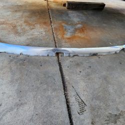 Factory 1970 Chevelle Lower Windshield Molding