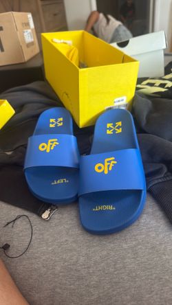 Off white kids slides size 33