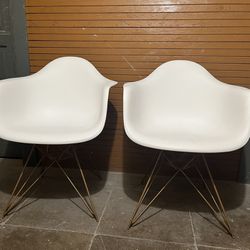 CB2 Plastic Dinning Chairs With Metal Frame