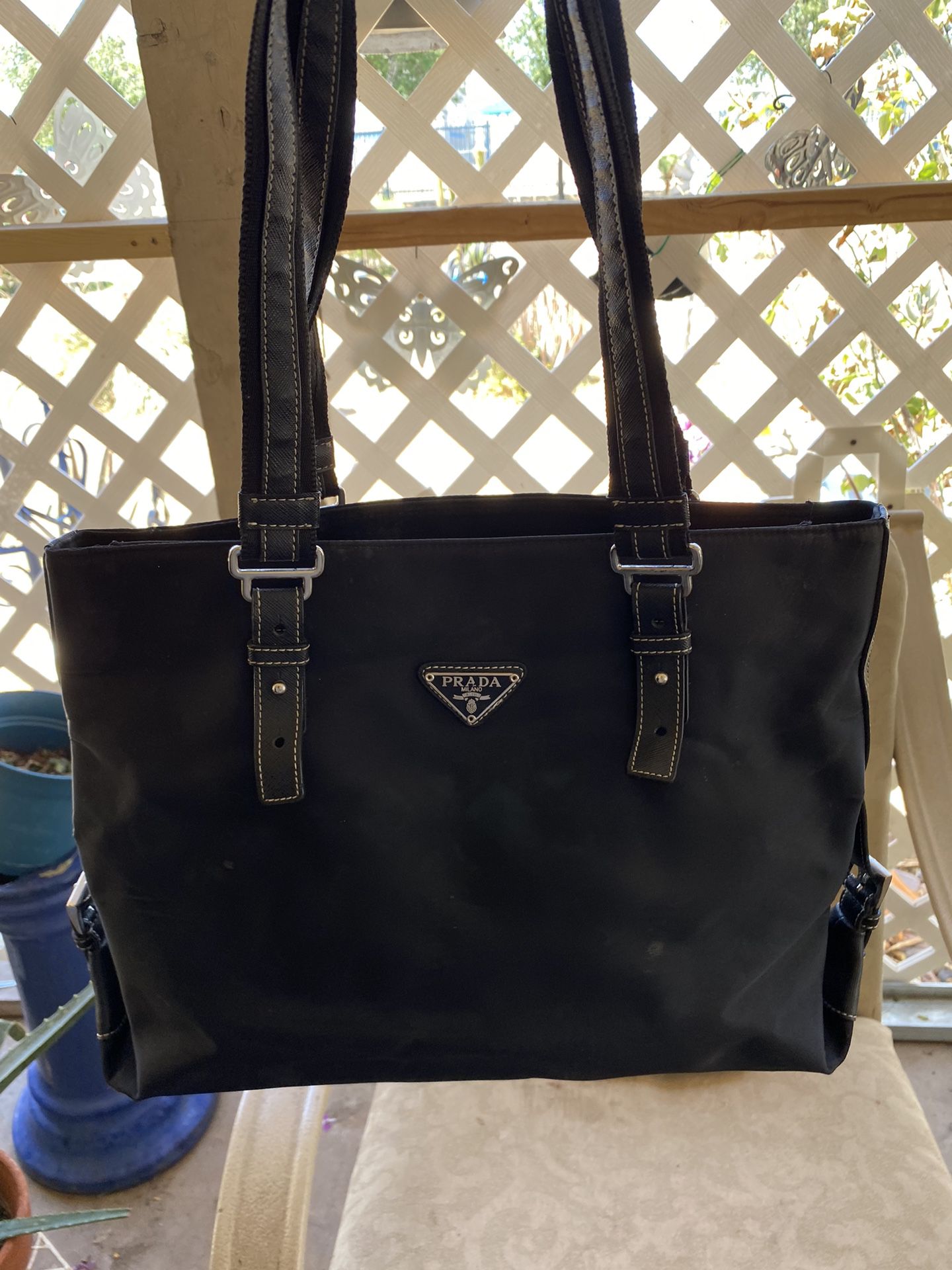 Woman Handbag for Sale in Phoenix, AZ - OfferUp