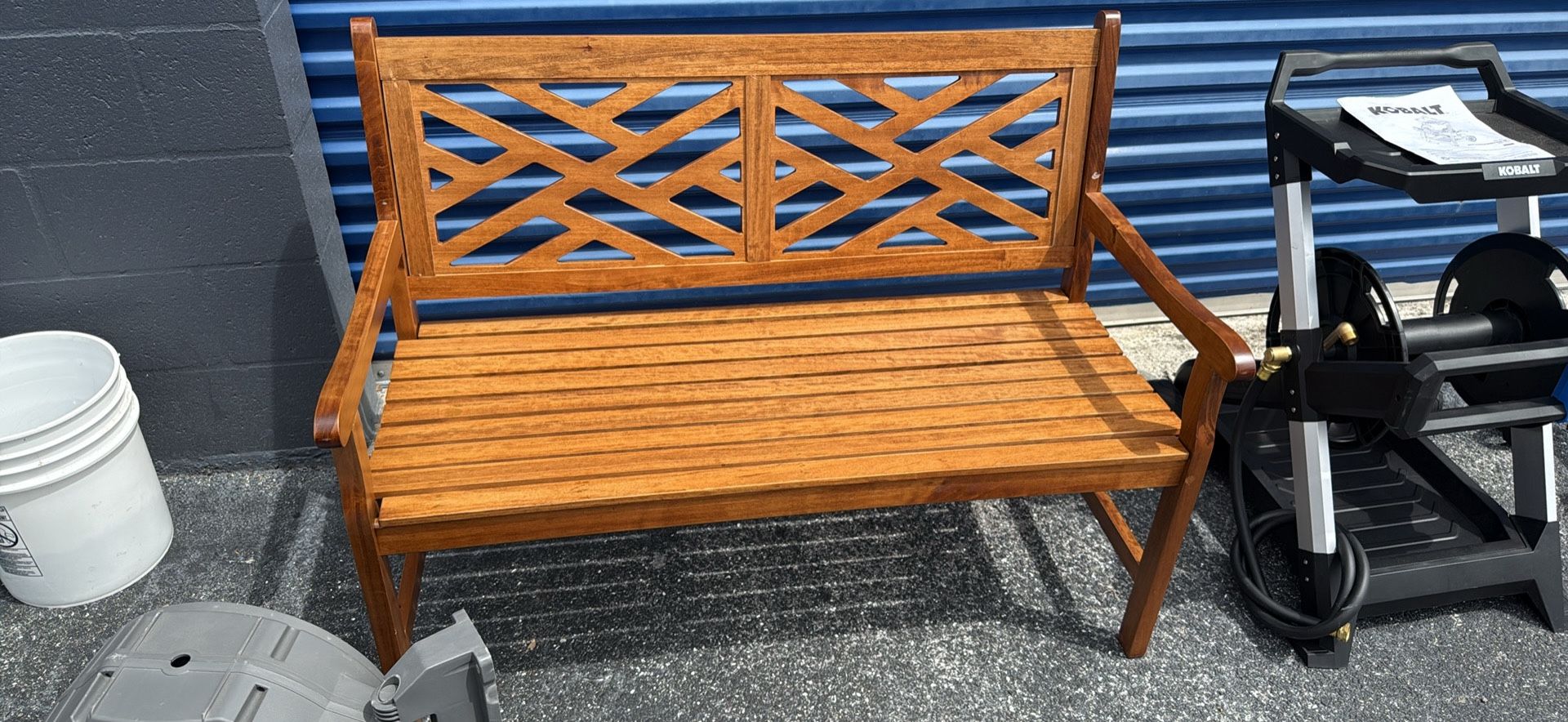 🌿 Add Timeless Charm to Your Outdoor Space with the Style Selections Natural Wood Garden Bench! 🌿