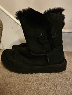 Women's Boots Ugg Size 6