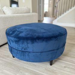 Oversized Accent Ottoman