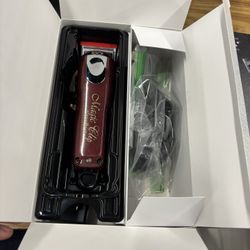 Wahl Magic Cordless  Clipper 