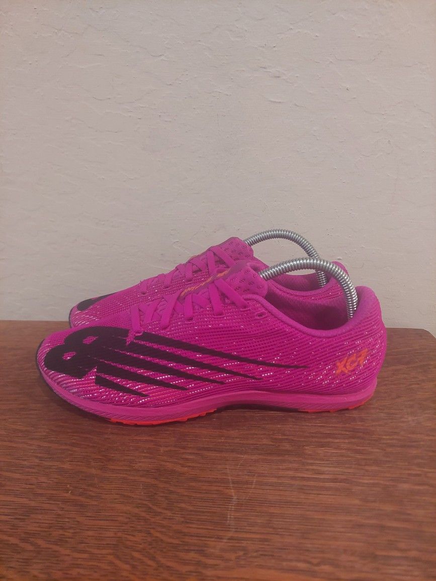 New Balance XC Seven Racing Athletic Running Shoes
Women's Size 9 B