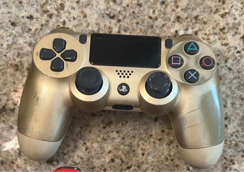 Sony PS4 DualShock 4 Controller Gold