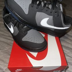 Nike Dunk Low Anthracite 