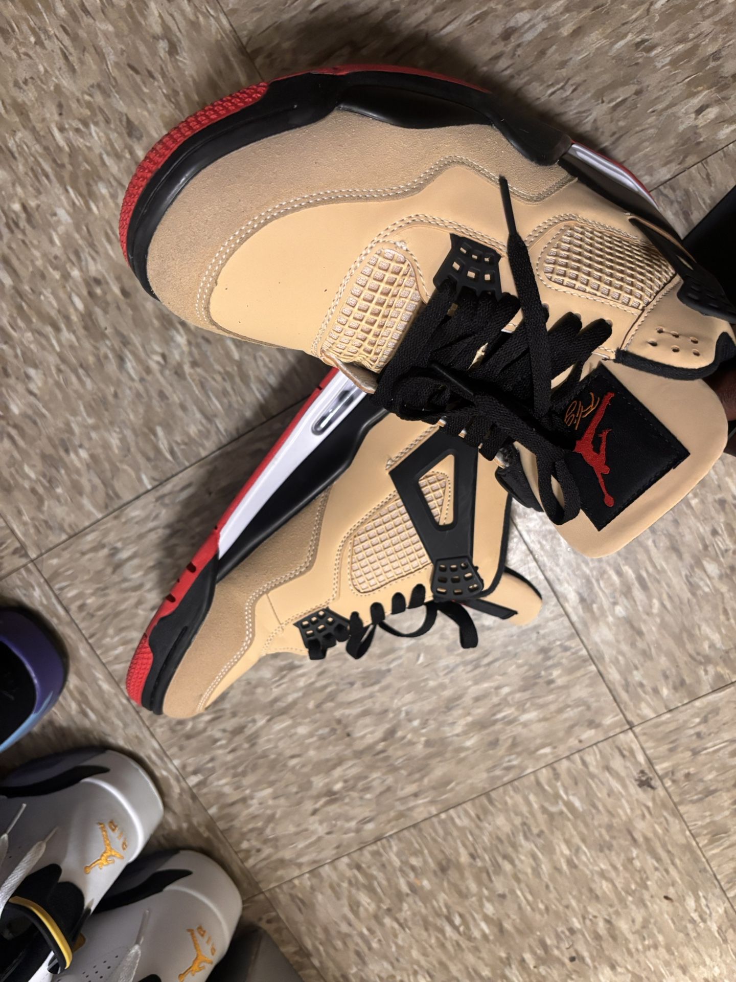 Air Jordan 4 ( Pizza )