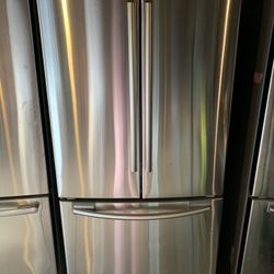 Neveras Tres Puertas Statill 33/65