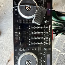 Numark Mixdeck Quad 4 Channel Controller 