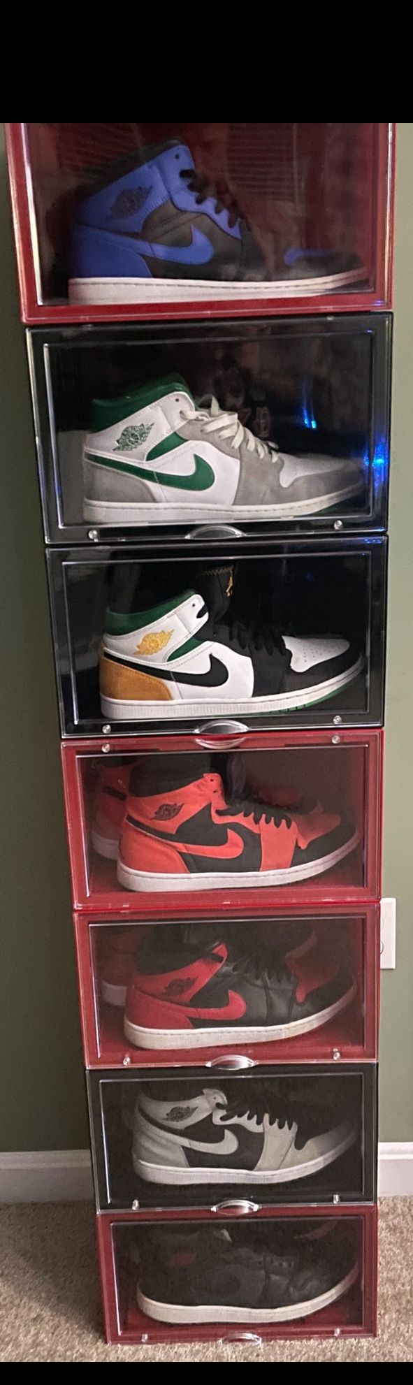 Custom Made Shoe Displays 10 Total Red And Black 