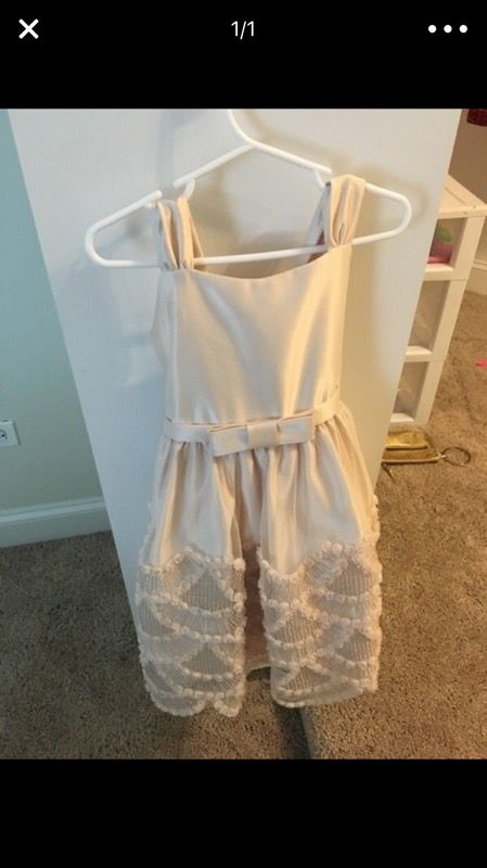 SiZe 4 flower girl dress