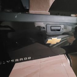 2015 Chevy Tailgate 