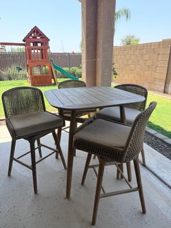 Outdoor patio bistro set