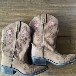 Shyanne Embroidered Pink Flower Western Cowboy Boots Size 13 D Style 41478c