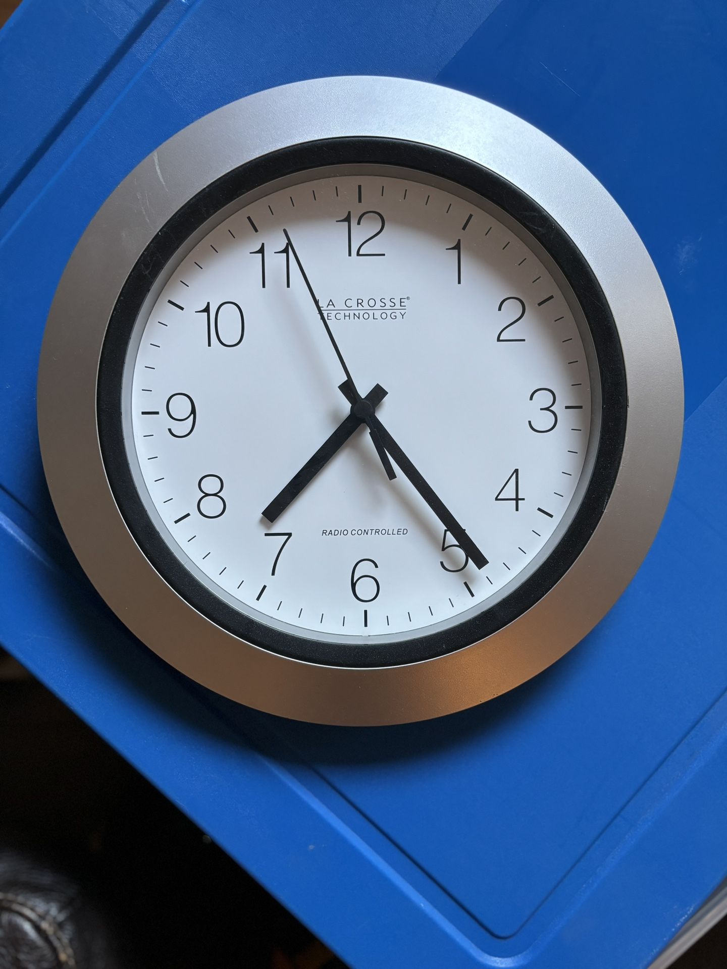 Lacrosse Technologies WT-3144S Atomic Wall Clock