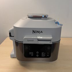 Ninja Air Fryer - Speedi (Steamer + Air Fryer) for Sale in Seattle, WA