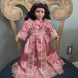 Vintage Porcelain Doll Dark Hair Pink Dress Lace Trim White Bonnet