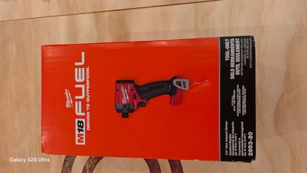 Milwaukee M18 FUEL 1/4" Hex Impact Driver Tool Only