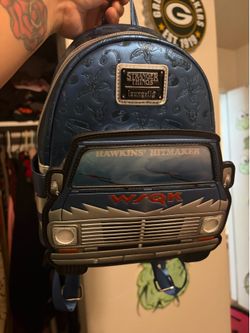Stranger things WSQK van light up loungefly mini backpack